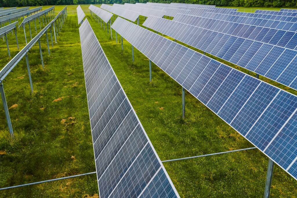 Verkaufen Sie Ihr Ackerland und wandeln Sie es in eine nachhaltige Einkommensquelle mit Agri-Photovoltaik um
