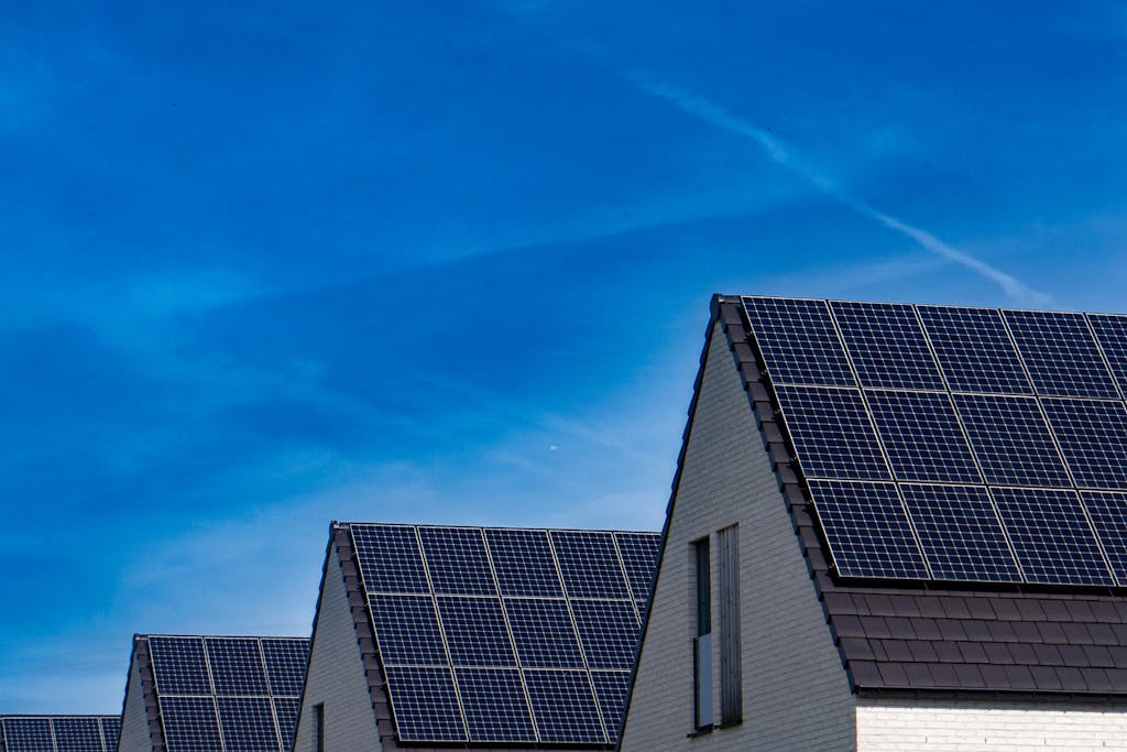 Was ist besser, eine Photovoltaikanlage oder eine Solaranlage?
